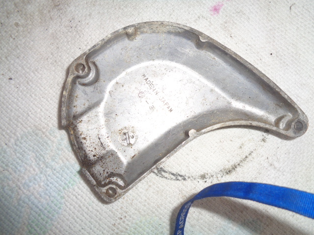 カワサキ　　SS　KH用　エンジンOILポンプカバー　_2