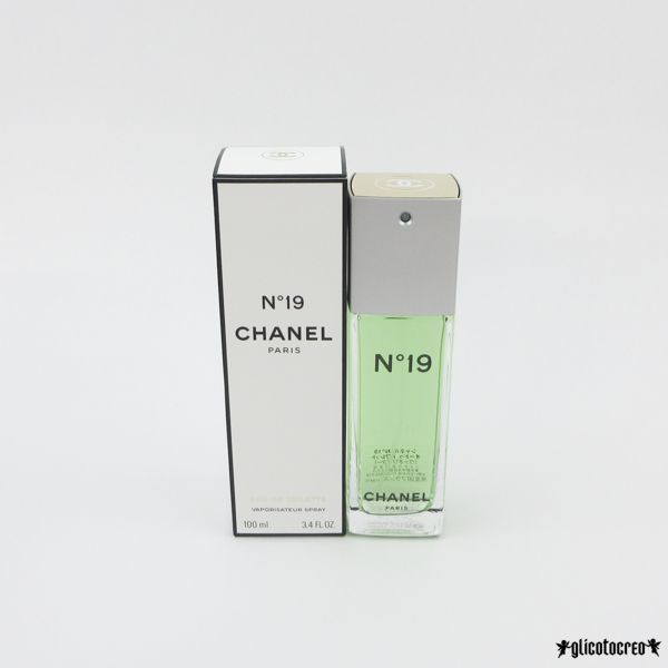 【定番，人気SALE】 シャネル N&deg;19 オードゥ トワレット 100ml EDT G644(シャネル)｜売買されたオークション情報、yahooの商品情報をアーカイブ公開 - オークファン シャネル