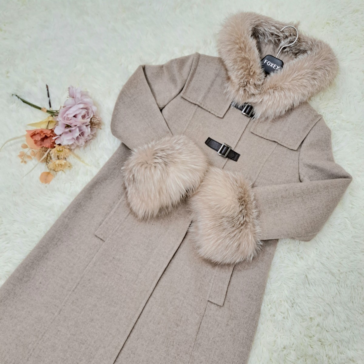 美品 美品 フォクシー ブルゾン カシミヤ100% フォックスファー 美品 美品 フォクシー ブルゾン カシミヤ100% フォックスファー