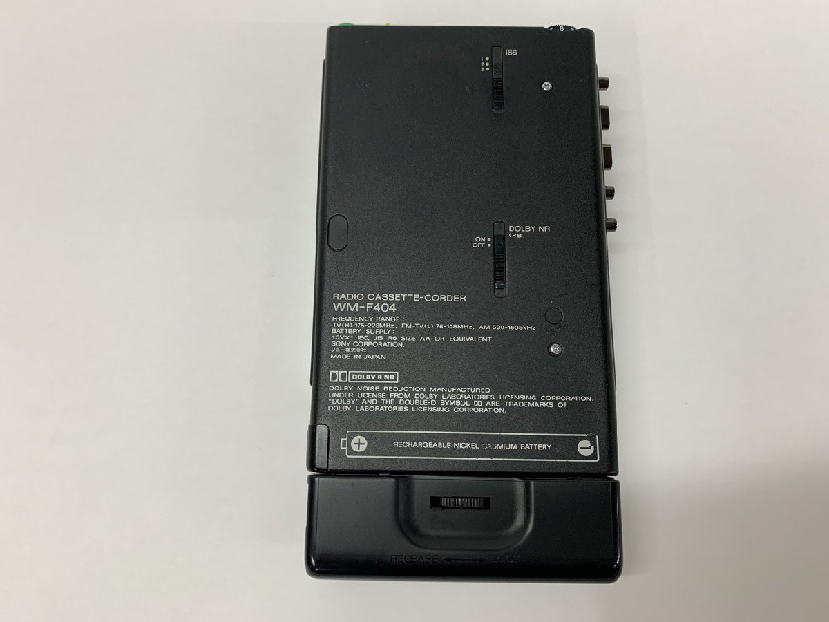YT-0067】レトロ SONY ソニー WM-F404 ラジカセウォークマン 電池