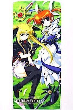 【送料無料】 なのは ＆ フェイト 小さな休息 マイクロファイバー タオル　魔法少女 リリカルなのは 約90×40cm