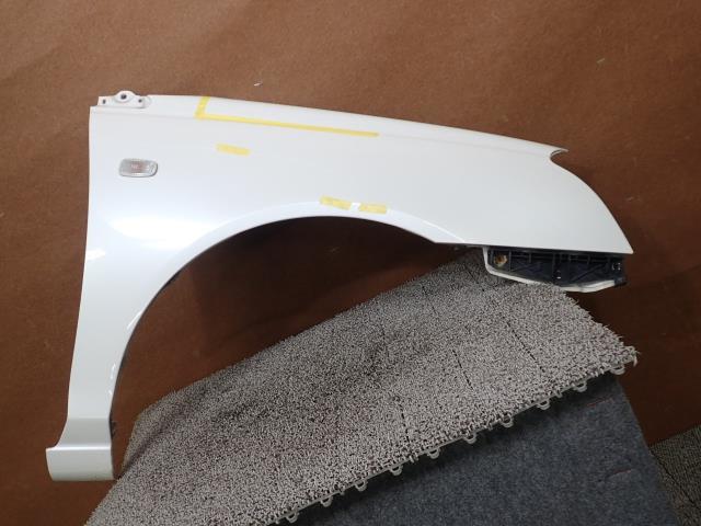 プレミオ CBA-ZZT240 右フロントフェンダー X Lパッケージ プレミアムエディション 1ZZ-FE 051 53811-2B850