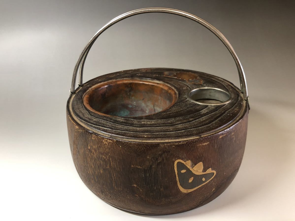 人気定番，大得価 時代物　木製桐製蒔絵螺鈿花葉紋様　手提げ煙草盆　お茶道具