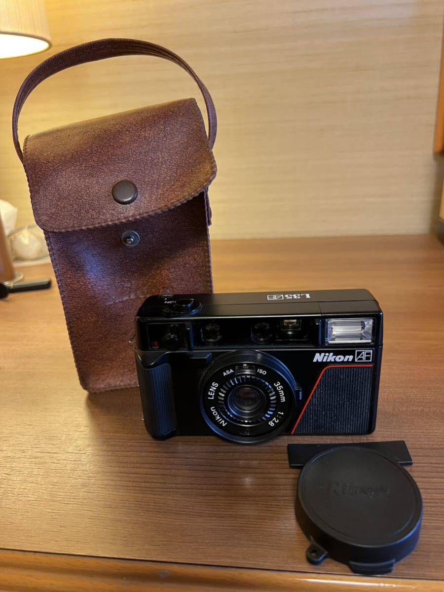 Nikon L35AF フィルムカメラ 革ケース付き ピカイチ ニコン Nikon L35AF ピカイチ コンパクトカメラ フィルムカメラ Nikon