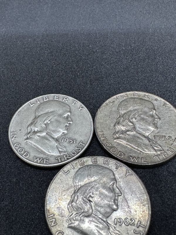 ⑨1951年/1958年/1962年 銀貨 アメリカコイン 50セント硬貨3枚 外国 ⑨1951年/1958年/1962年 銀貨 アメリカコイン 50セント硬貨3枚 外国