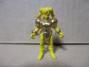 ストリートファイターⅡ 消しゴム 春麗 フルメタルファイター クロス