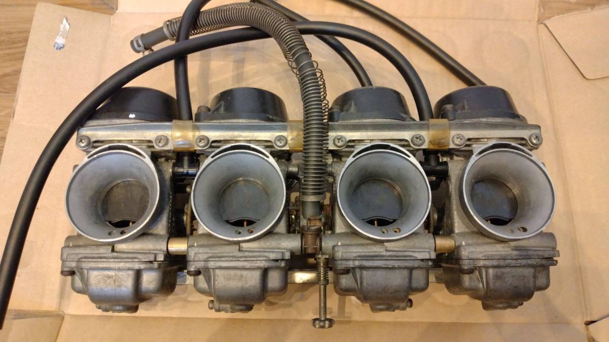 スズキ GSF1200用純正キャブレター 格安！実動車より取り外しての保管 