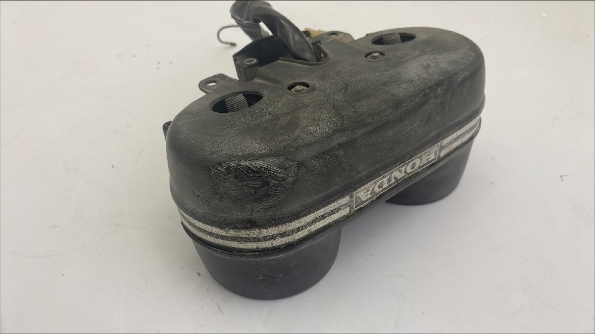 中古品 大特価1円～】HONDA ホンダ ホーク2用 純正 メーター/CB 250T