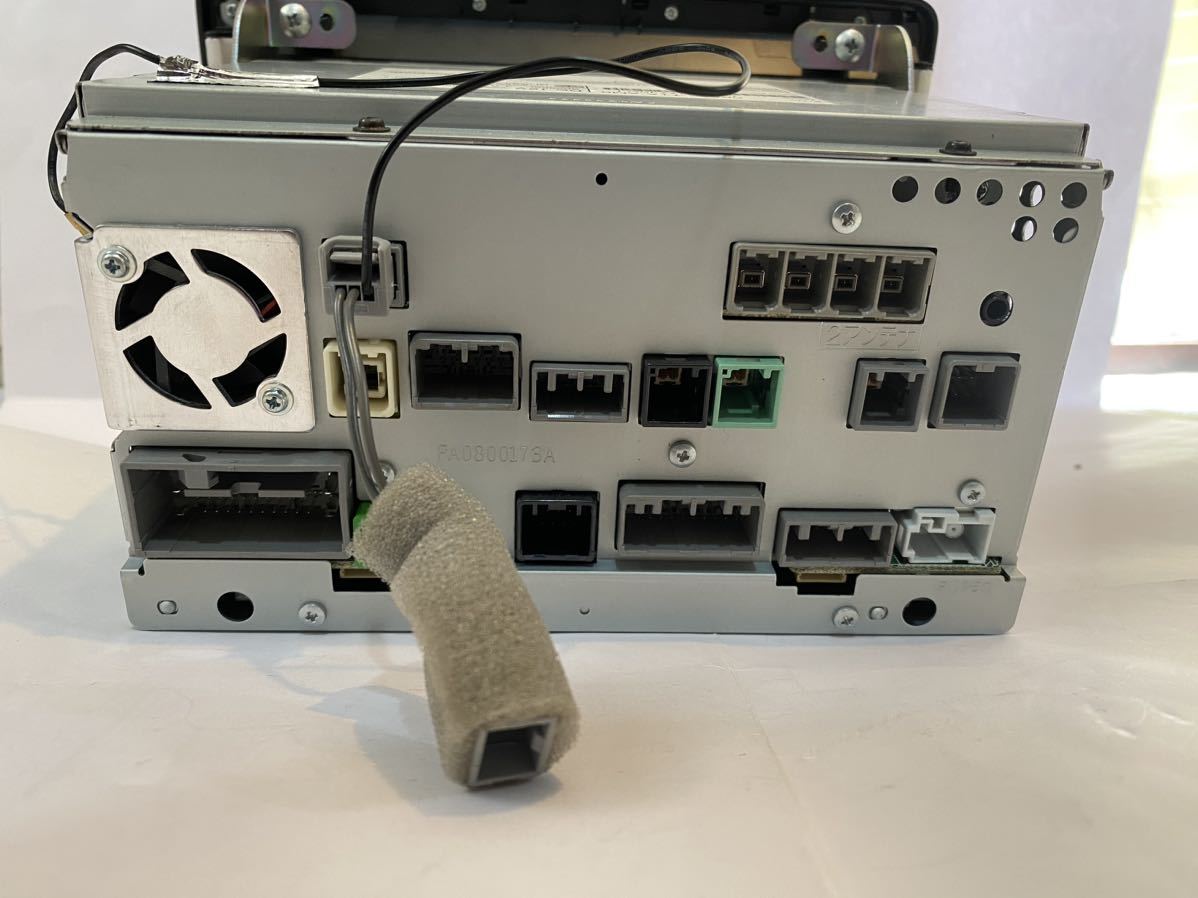 ホンダ純正　8インチ　VXU-185NBi　地デジBT/DVD JF3 NBOX ホンダ純正8インチVXU-185NBi地デジBT/DVD JF3 NBOX