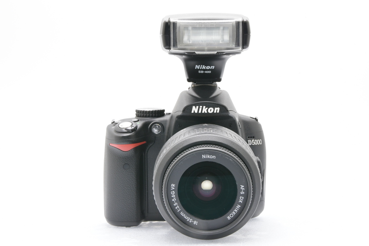 Nikon D5000 デジタル一眼レフカメラ レンズ NIKKOR 18-55 Nikon D5000 / AF-S DX NIKKOR 18-55mm / 55-200mm デジタル一眼レフ