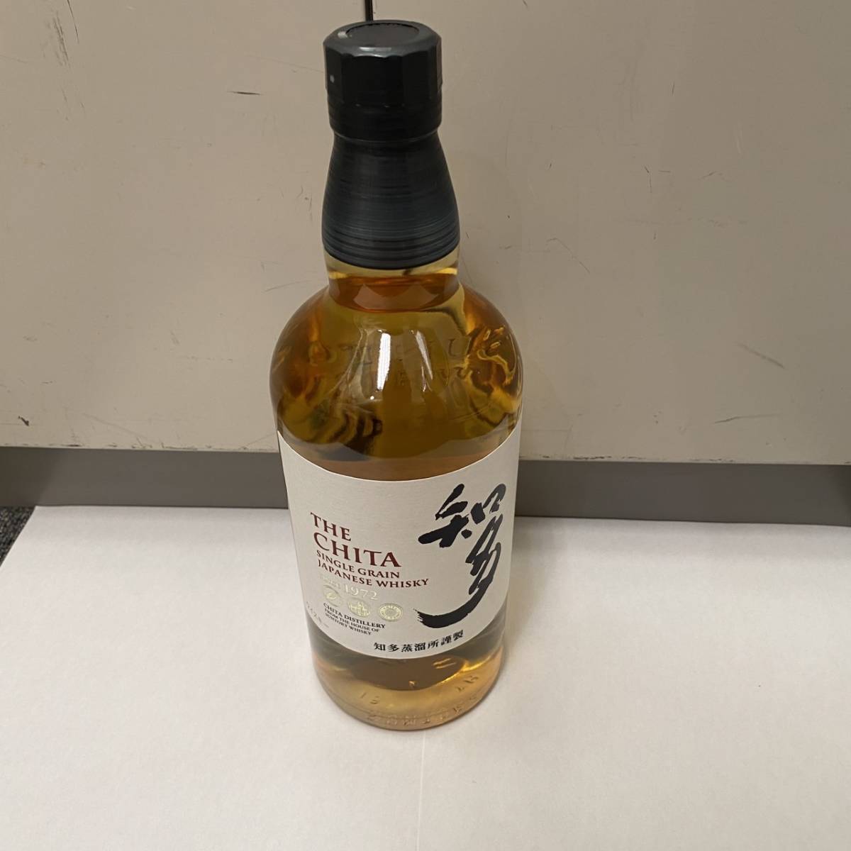 知多 SUNTORY THE CHITAウイスキー 700ml サントリー シングルグレーン