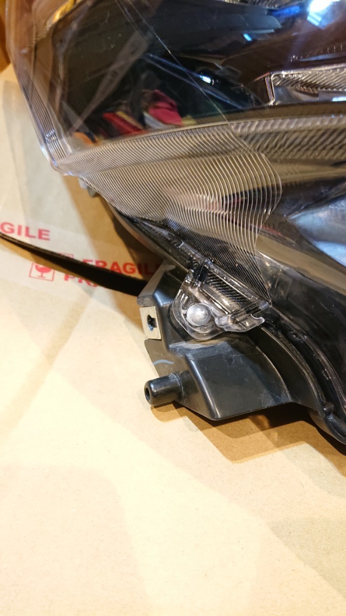 ダイハツ トール トールカスタム M900 純正ヘッドライト 美品 右側 スタンレー W6242 刻印 A5 最短翌日発送!