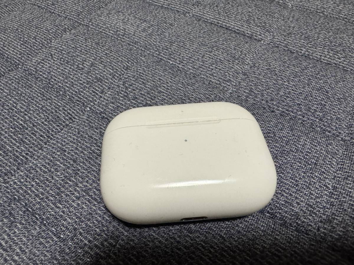 エアーポッズプロ　air pods pro 中古　ジャンク_4