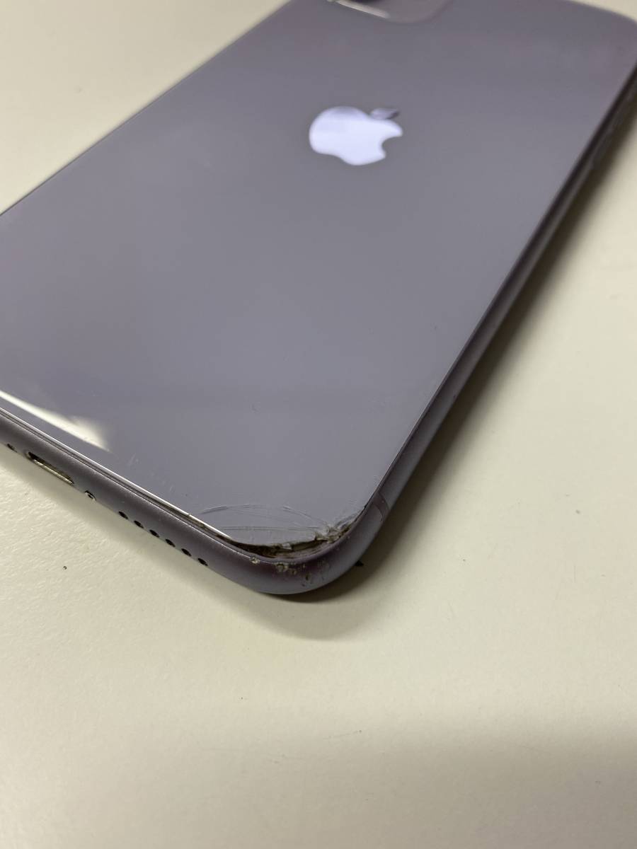 正規品，得価 【背面割れ】ジャンク　iPhone11 64G SIMフリー　パープル　アップルストア購入品◯　アクティベーションロックなし　本体のみ　中古