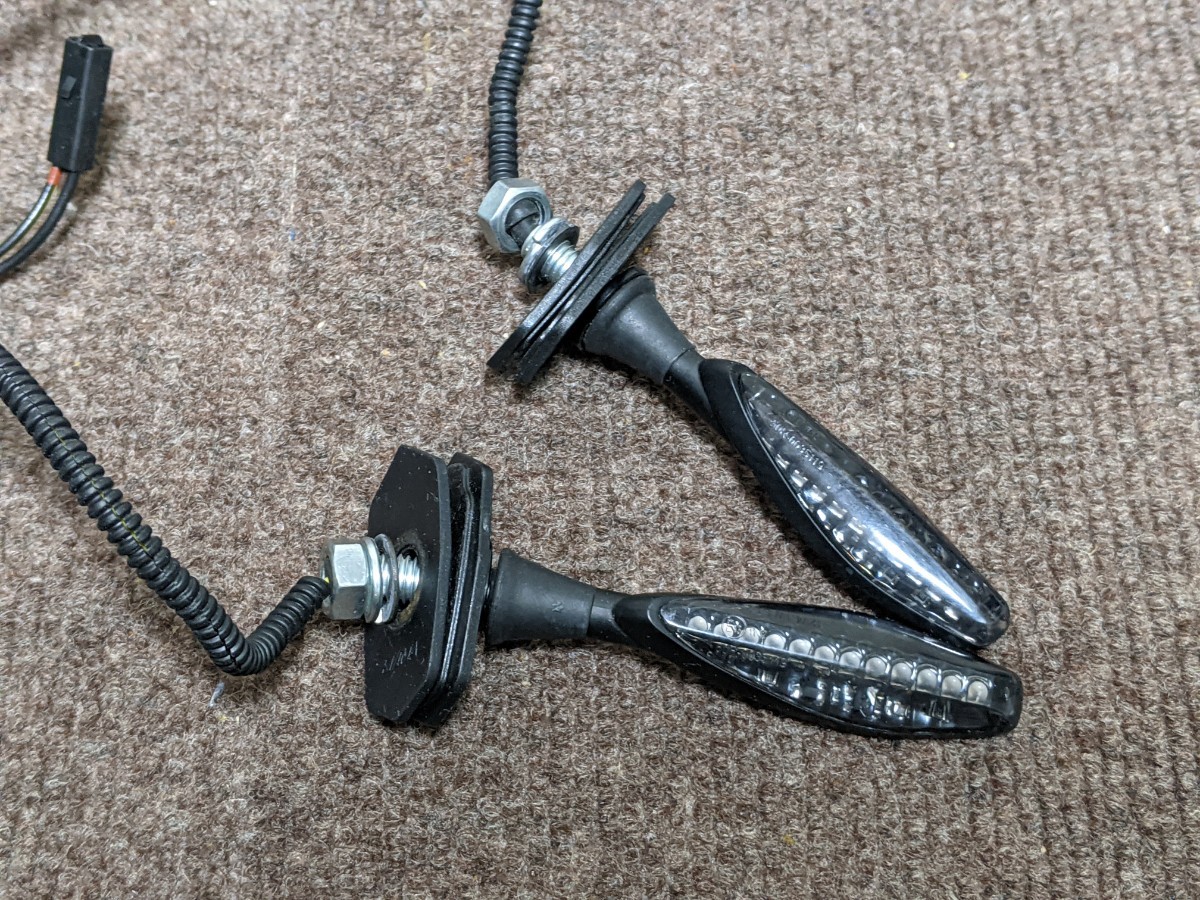 LEDウインカー POSH シーケンシャルウインカー 流れるウインカー 