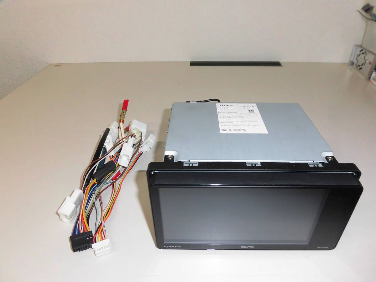 N2636 イクリプス【ECLIPSE】 メモリーナビ AVN-D8W 中古品