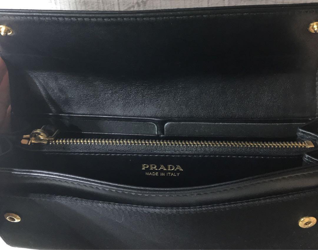 ☆美品・箱付☆ PRADA プラダ 財布 ウォレット ブラック 黒 長財布 