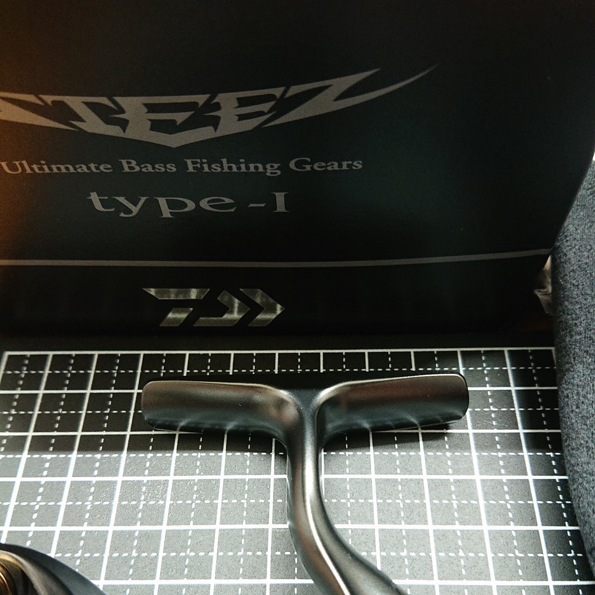 Daiwa ダイワ STEEZ type-1 17スティーズ タイプ1 ボディのみ 2000番 