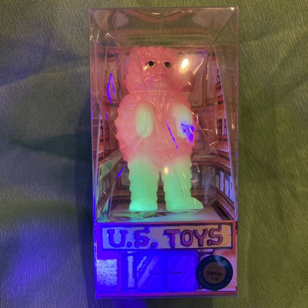 蓄光 u.s.toys ビル箱 怪獣シリーズBBピグモン 検）sofvi ソフビ m1号 
