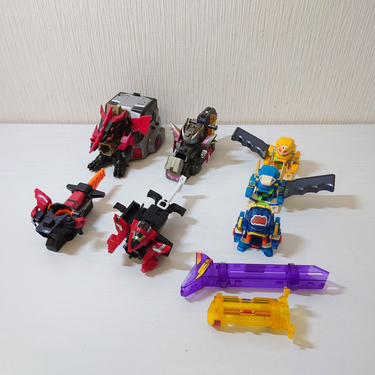 バトルビーダマン メガディアブロス｜キャラクター 