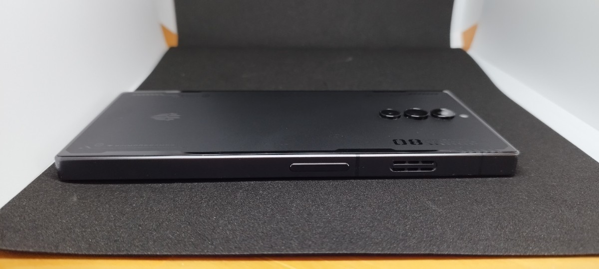 最強　ゲーミングスマホ　Nudia Redmagic8 Pro 日本版　xiaomi 値下げ　お得！！円安前の最強コスパマシン