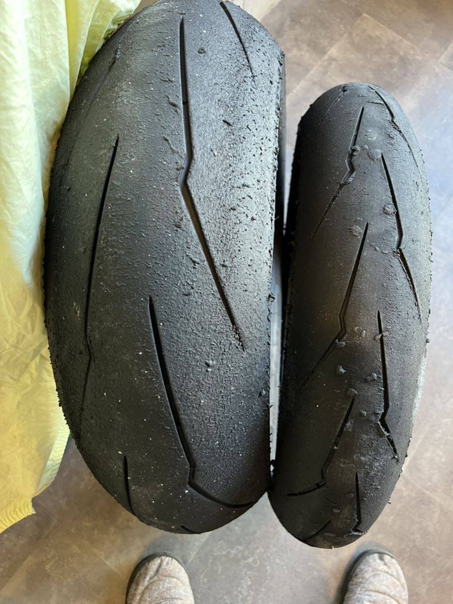 ピレリ　スーパーコルサv3 sc1 180 60 17 120 70 17