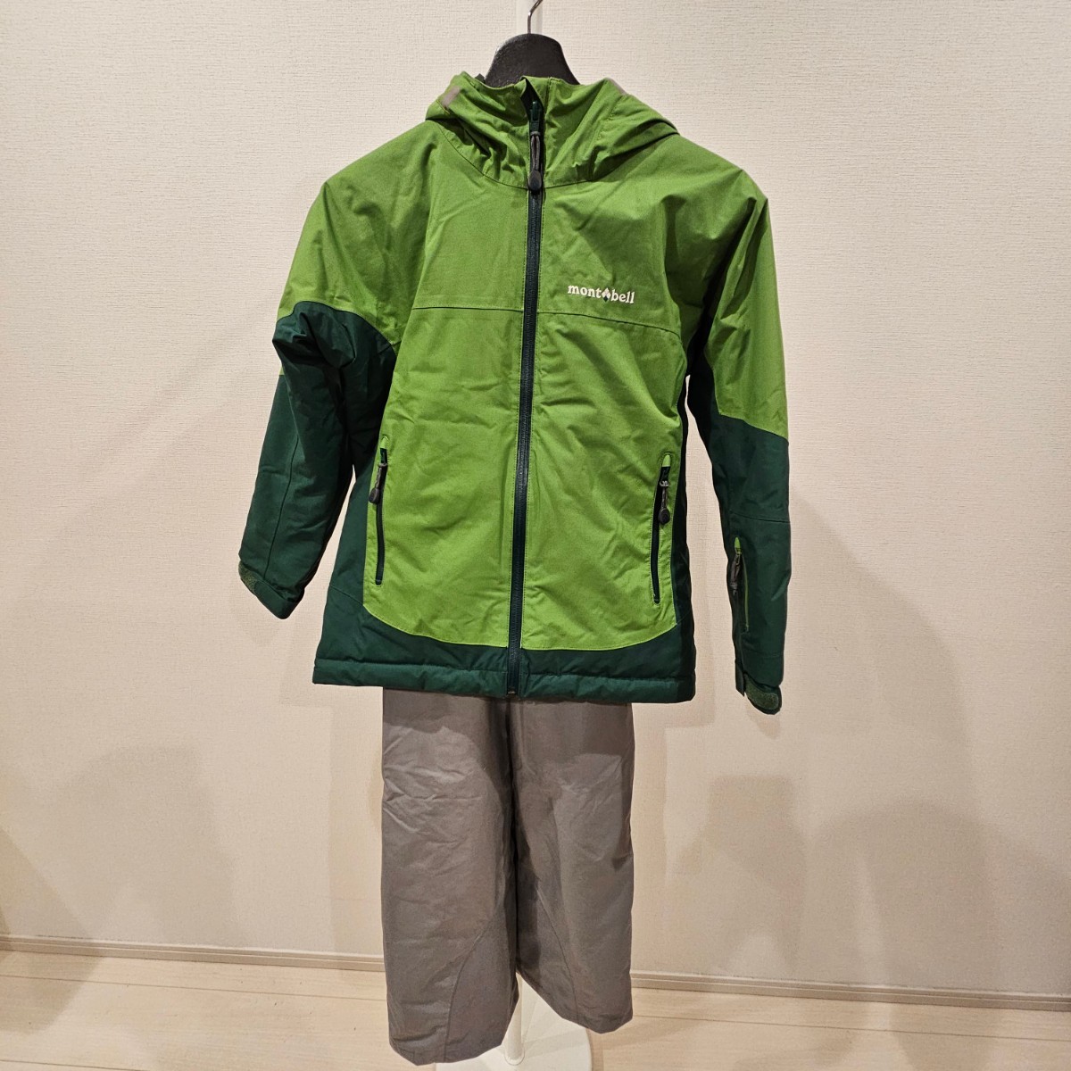 mont-bell スキーウェア キッズ 上（150）下（140）セット mont-bell