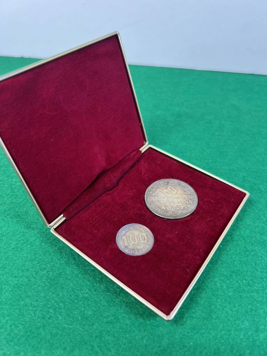 1964年 東京オリンピック銀貨 1000円100円 各1枚 ケース入り 硬貨_9