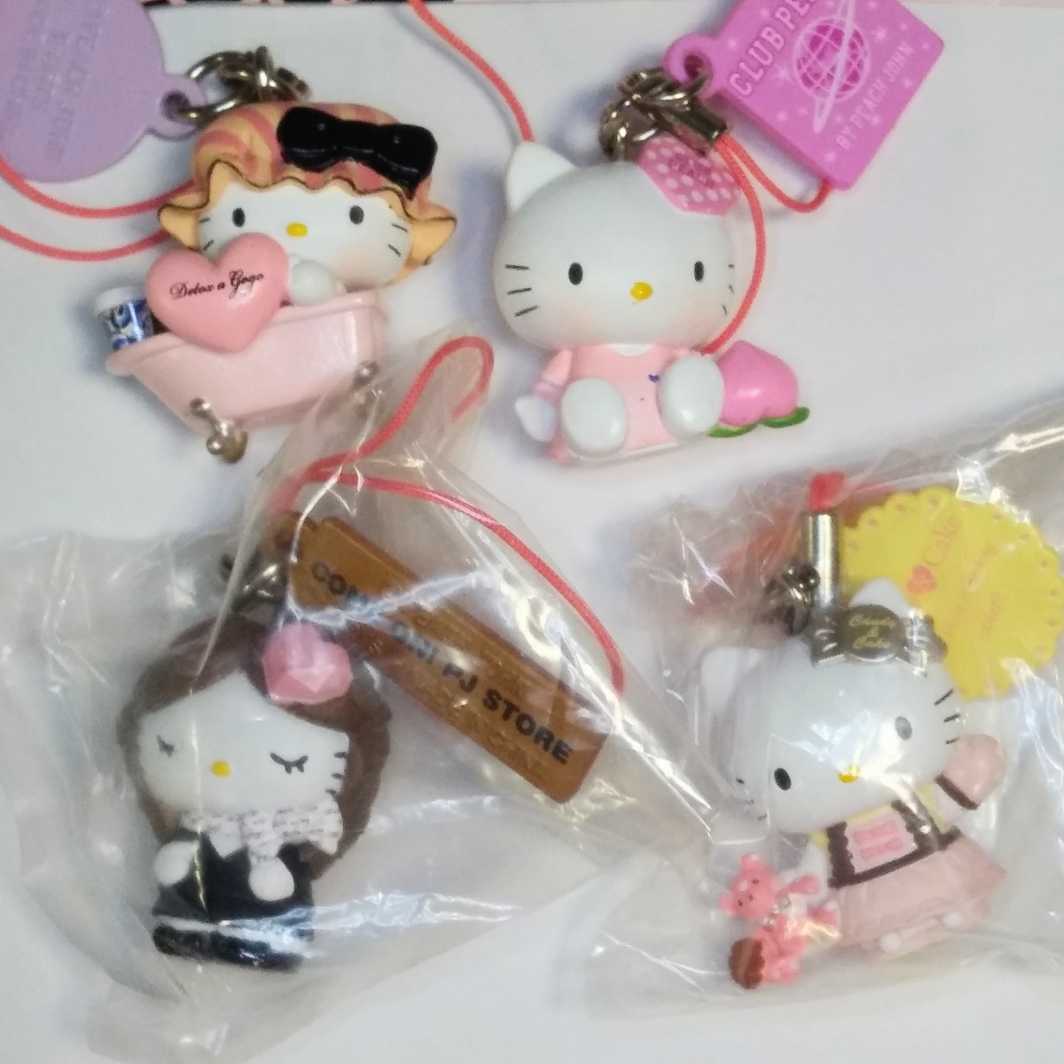ハローキティ ピーチジョン コラボ ガチャ vol.2 シークレット キティ 