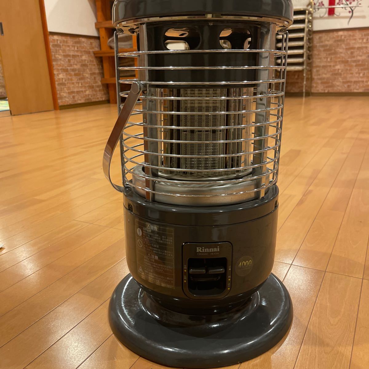 リンナイ R-891VMSⅢ‐401 LPガス用 ガス赤外線ストーブ 4000 セラミックヒーター 暖房器具 ガスコード動作未確認