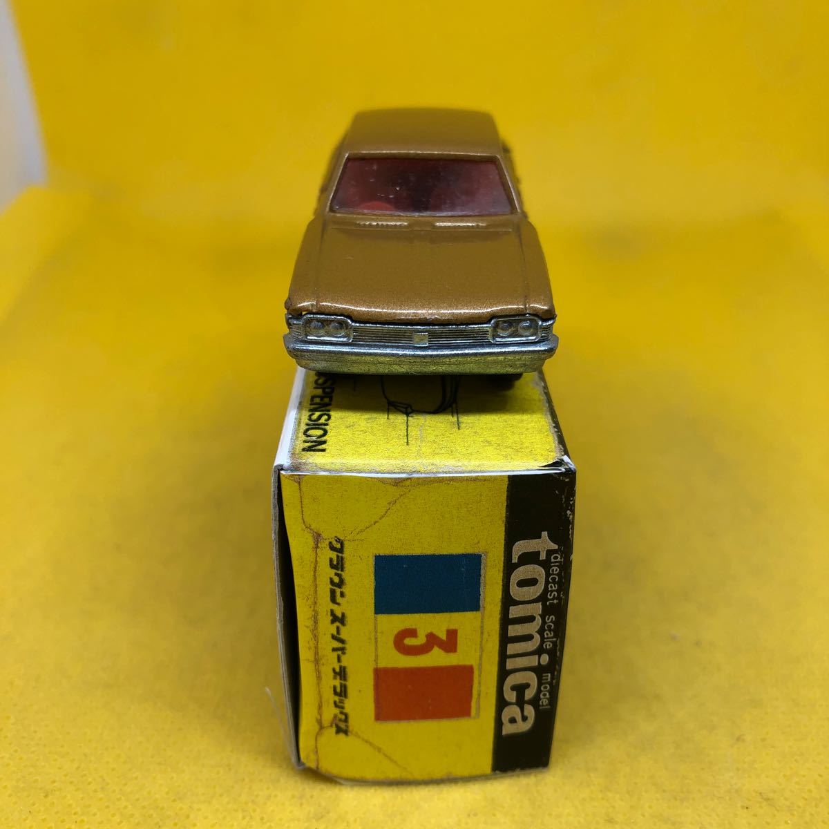 トミカ 日本製 黒箱 3 クラウン スーパーデラックス 旧ホイール 当時物