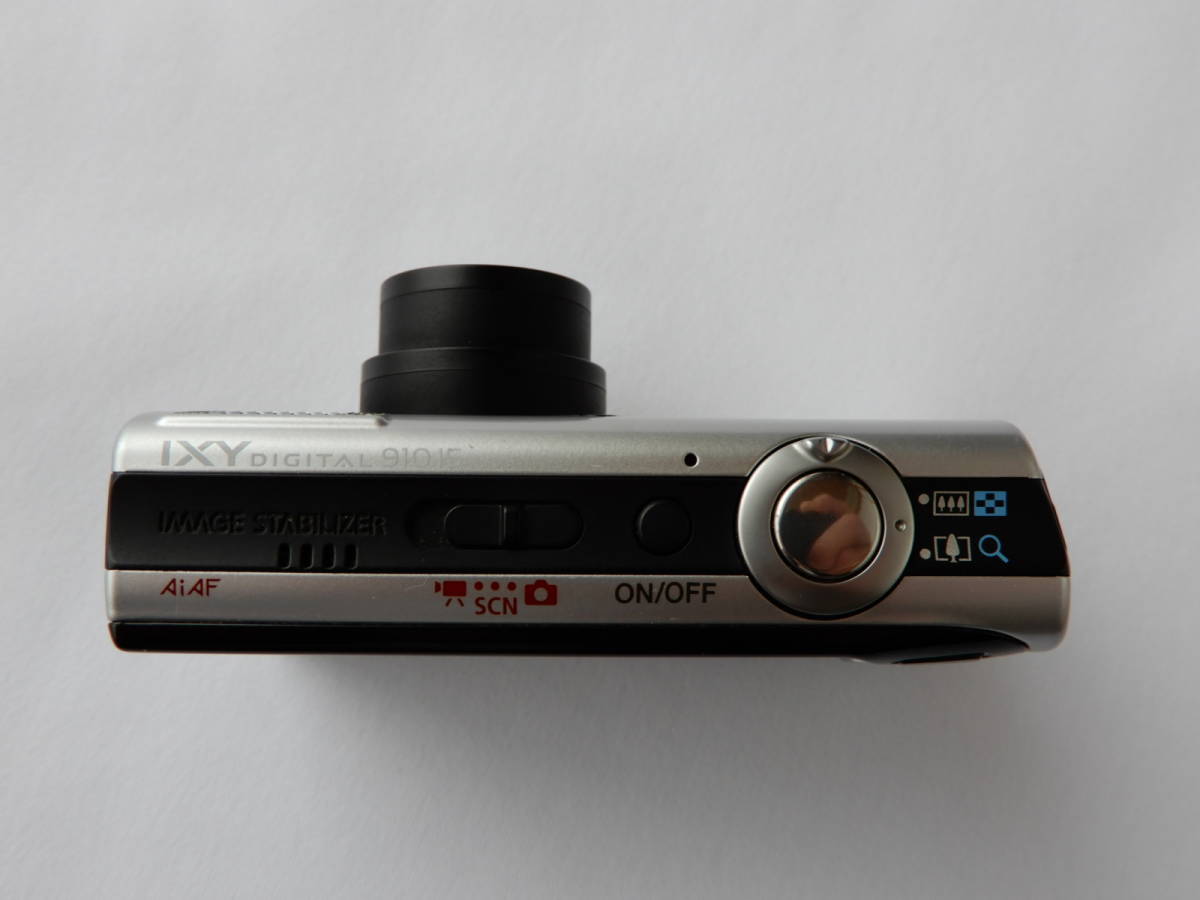 Canon デジタルカメラ IXY (イクシ) DIGITAL 800 IS