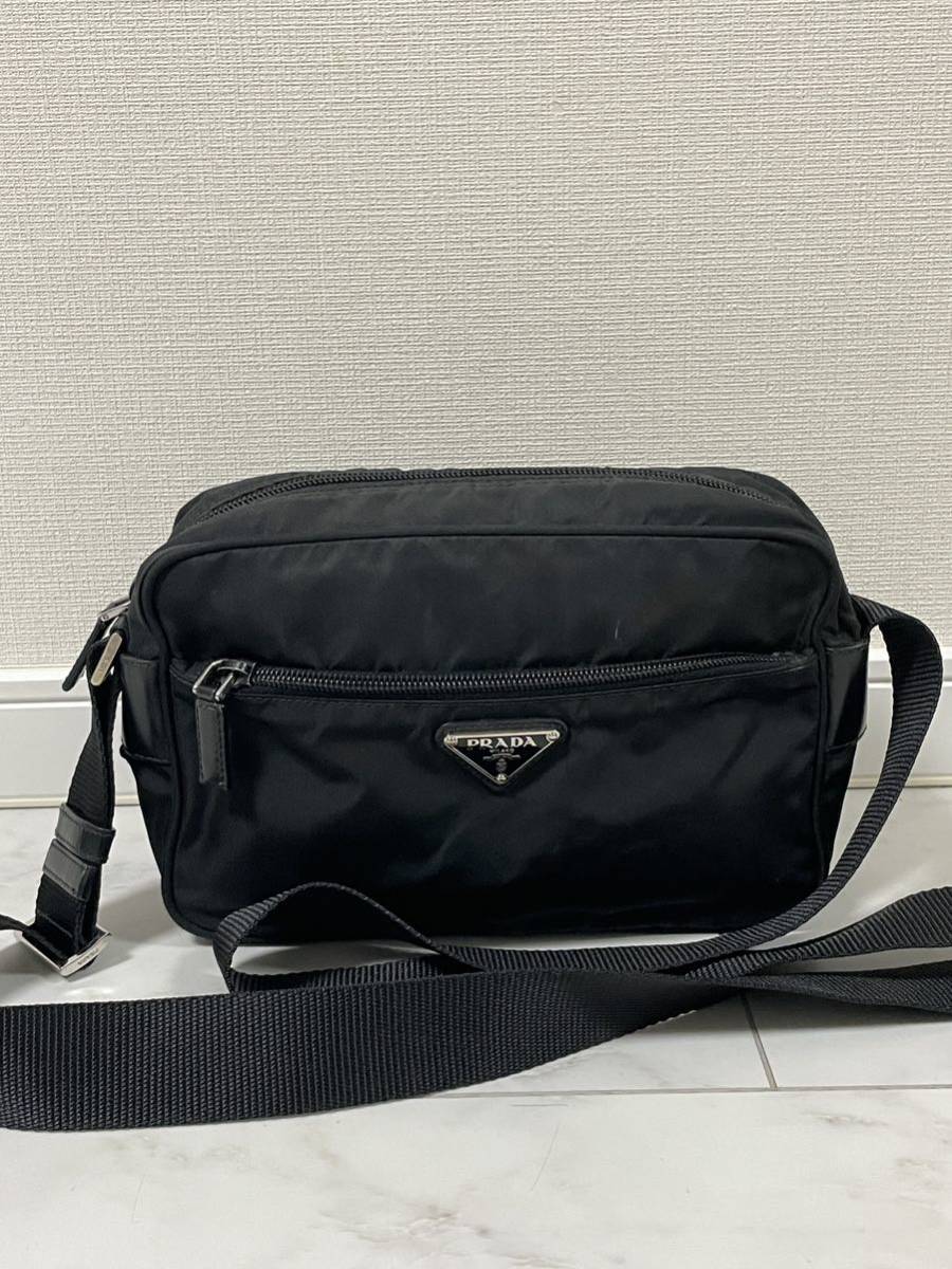美品 PRADA プラダ ナイロン ショルダーバッグ 大きめ ブラック 極美品