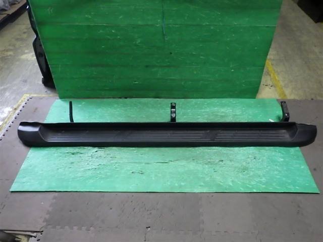 ハイラックス　GUN125　左サイドステップ　No.265149