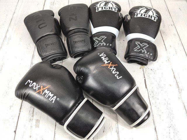 12yt075】格闘技 ボクシンググローブ MaxxMMA ブラック 14OZ◇ZHENGTU