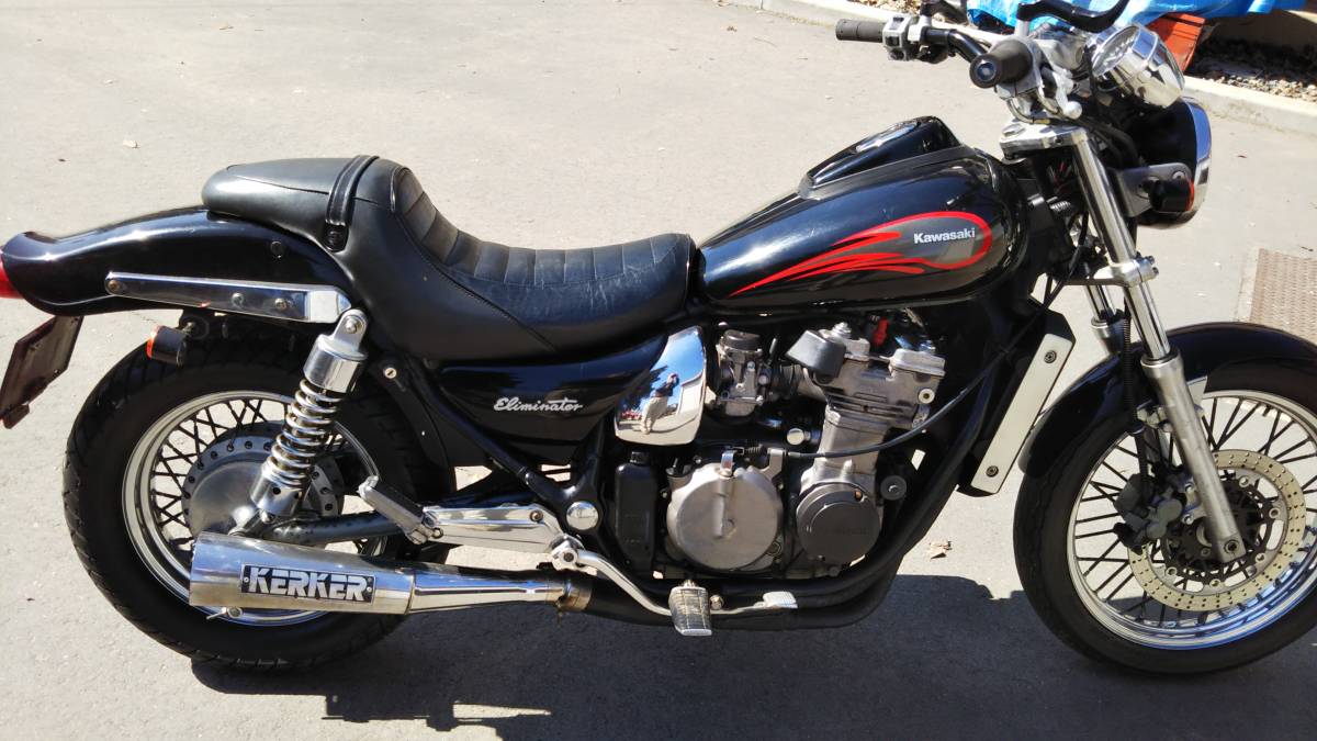 年末倉庫整理　カワサキ　エリミネーター400　個人出品　