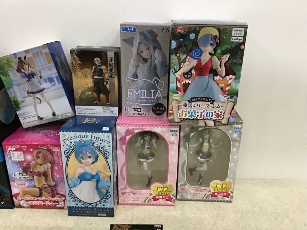 人気，安い 1円〜 同梱不可 ジャンク SSSフィギュア等 Re:ゼロから始める異世界生活、ラブライブ!、ルパン三世 他