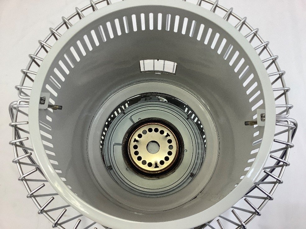 TOYOTOMI ホワイトクリーンKS-67H 自然通気形開放式石油ストーブ