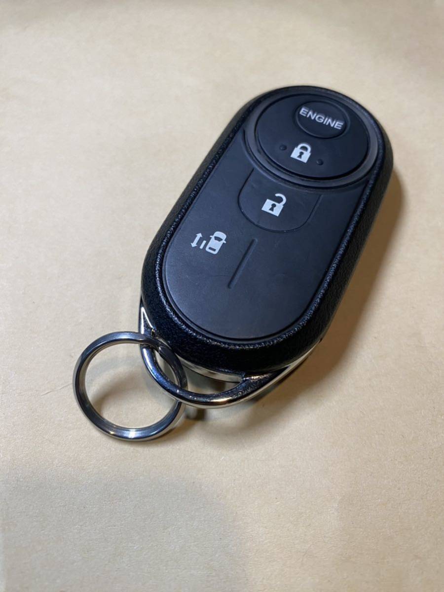 N-BOX JF3 JF4 ホンダ純正スマートキー　リモコンエンジンスターター　動作確認済み　送料無料！ N-BOX JF3 JF4 JF3.4純正リモコンエンジンスターターリモコン (リヤ左パワー RS-18J