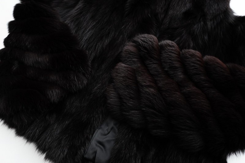 SAGA FOX サガフォックス 毛皮 ファーコート 銀タグ 9号 - メルカリ