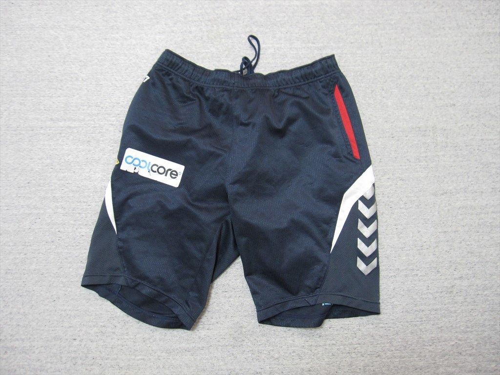 正規品】hummel製 横浜FC 支給品 半袖 トレーニングシャツ パンツ 横浜