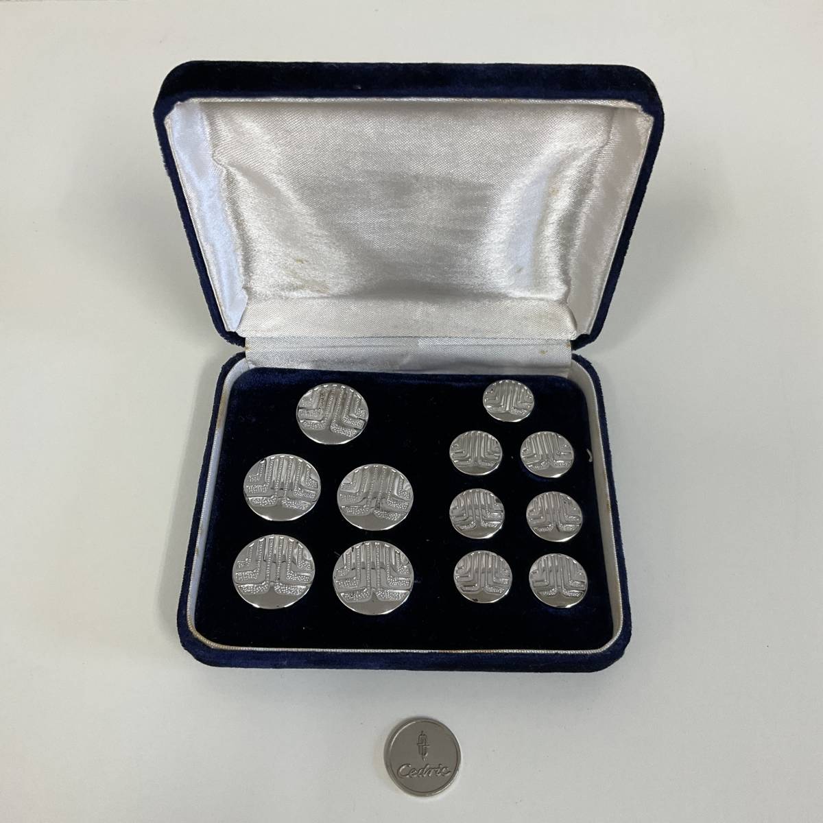 純銀。シルバー製。杯、さかずき。3個。約208g。田中貴金属。中古品 □銀製品