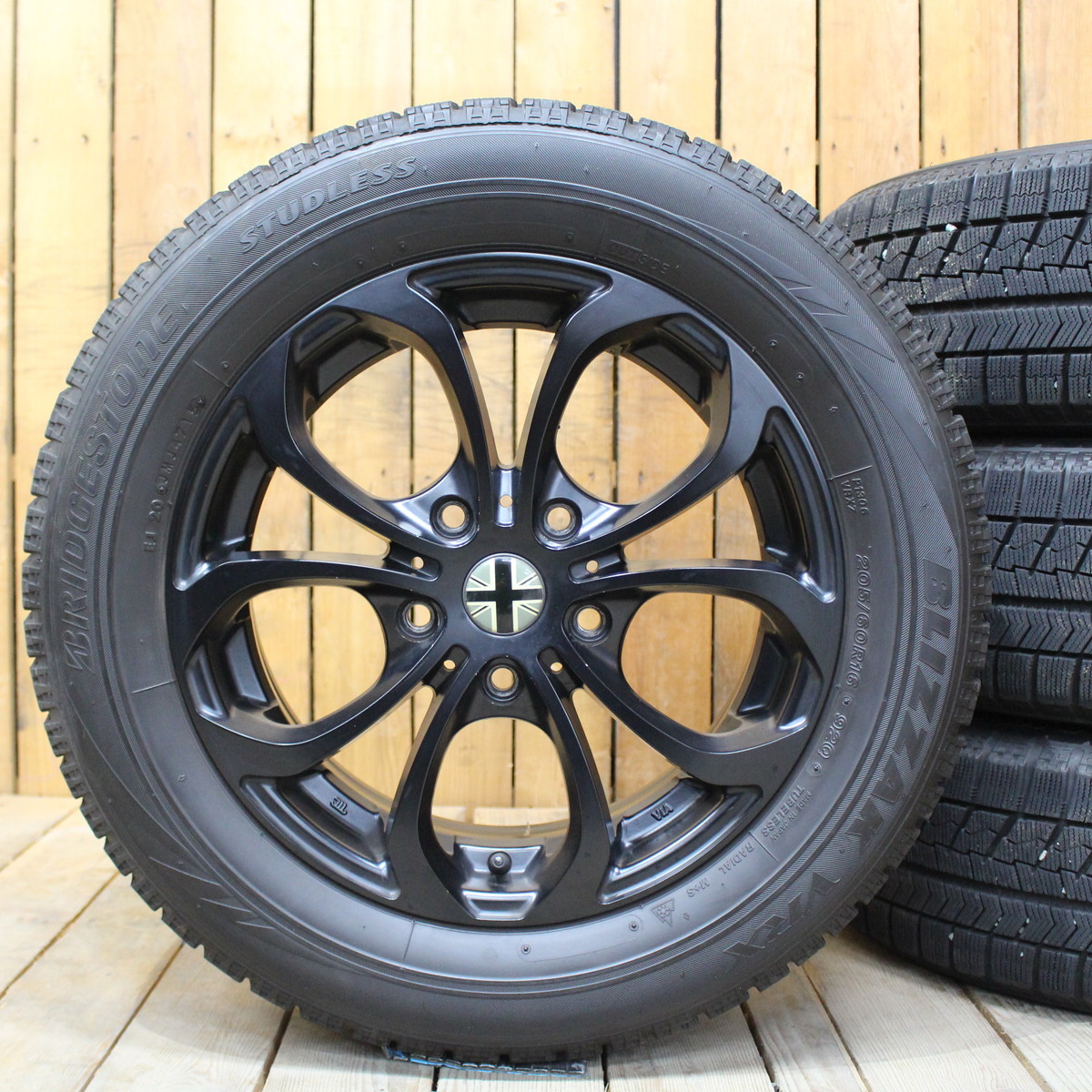 BMW 3シリーズ F30 F31 4シリーズ F32 F33 F36 等 16インチ 