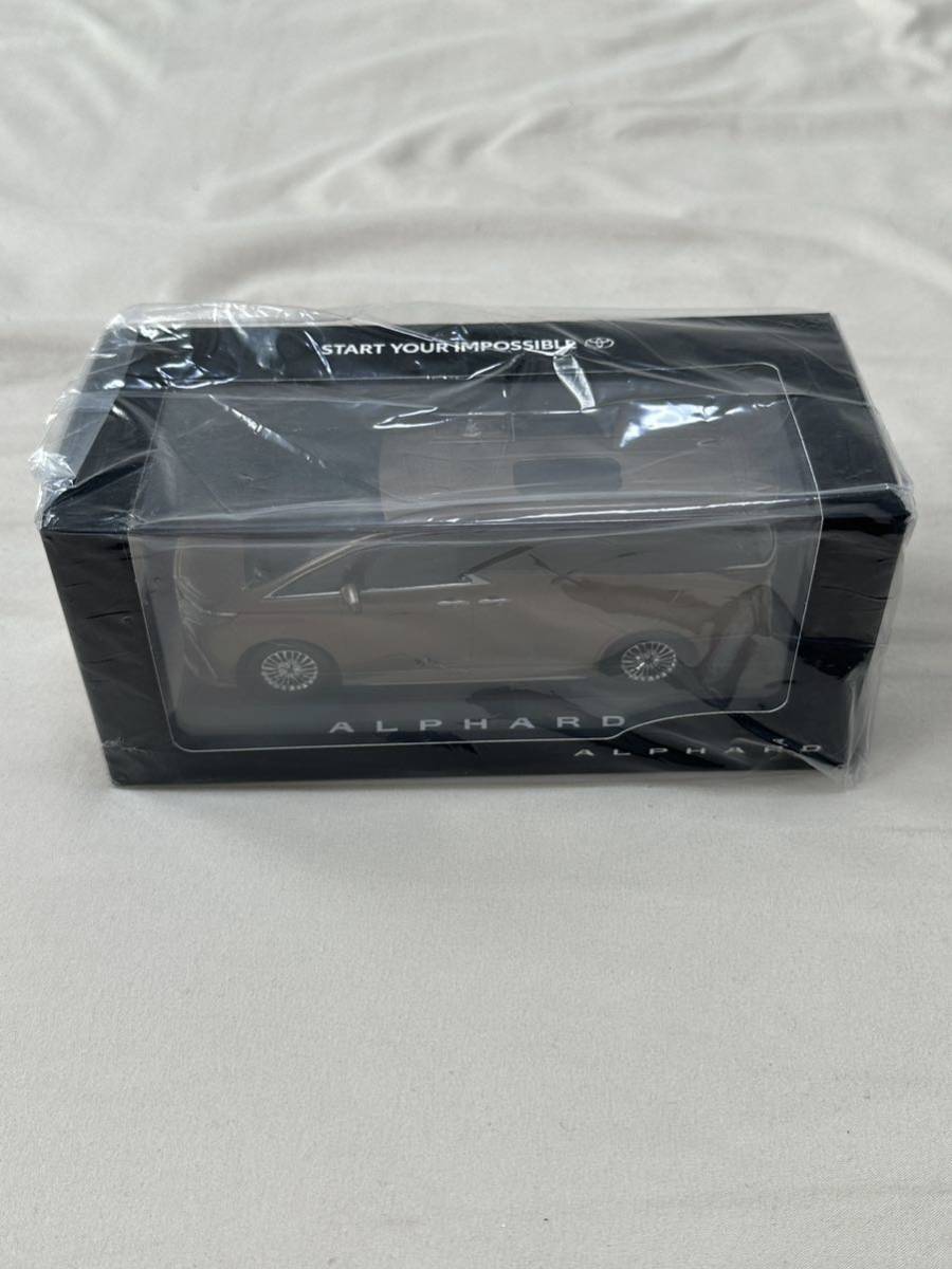 トヨタアルファード・ヴェルファイア 40系 3台セット売りミニカー