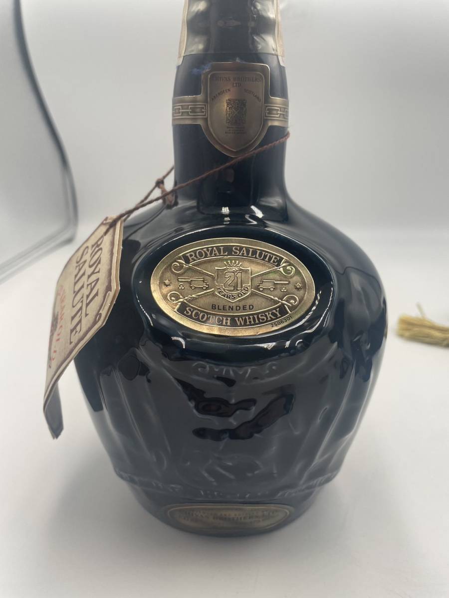 21年 ロイヤルサルート SALUTE シグネチャーブレンド 700ml ROYAL