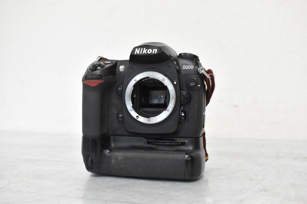 D200 Nikon レビューNikon | 銀の備忘録 デジタル一眼レフカメラ