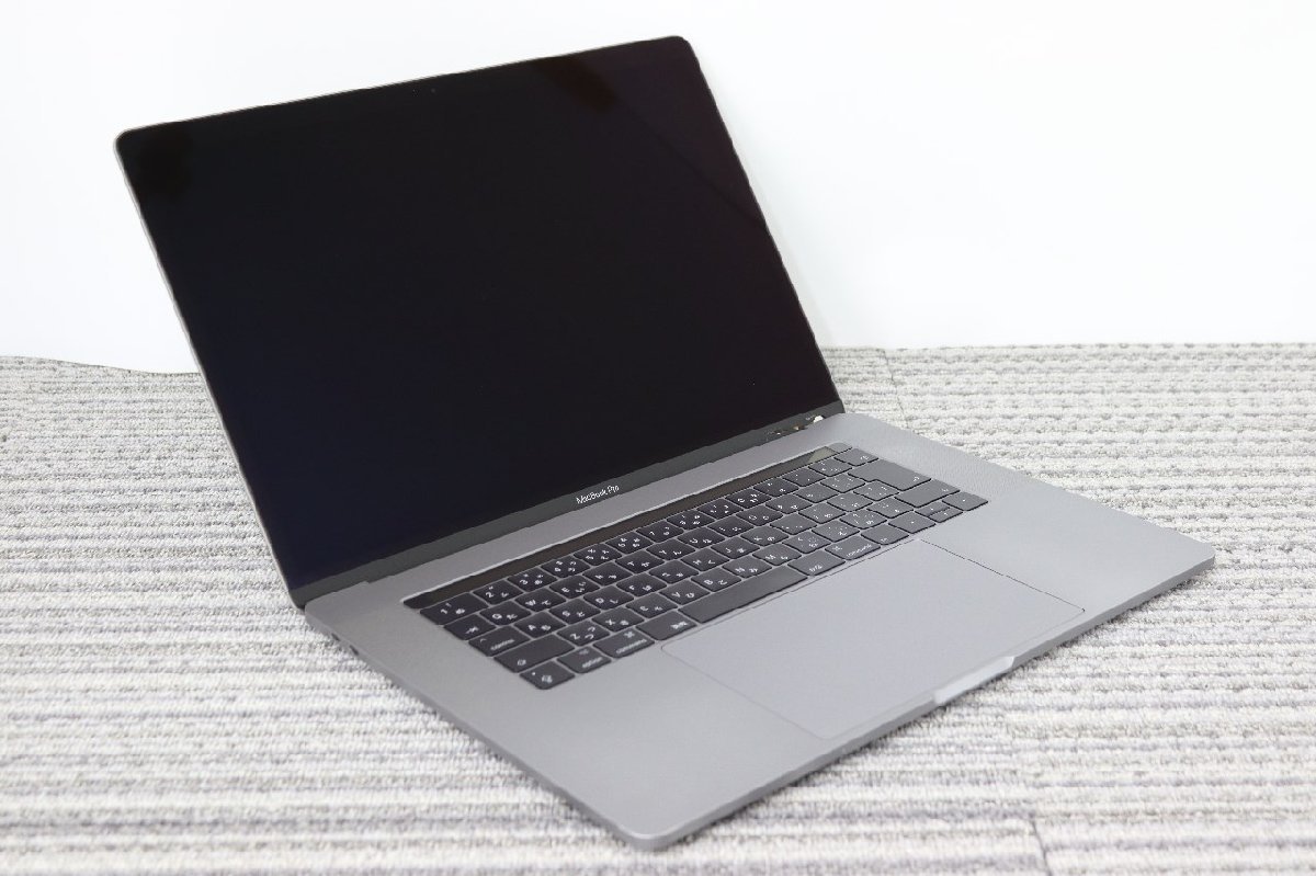 N1222【ジャンク品】Apple/MacBook ProA1707(15-inch,2017)/基板なし 外側のみ