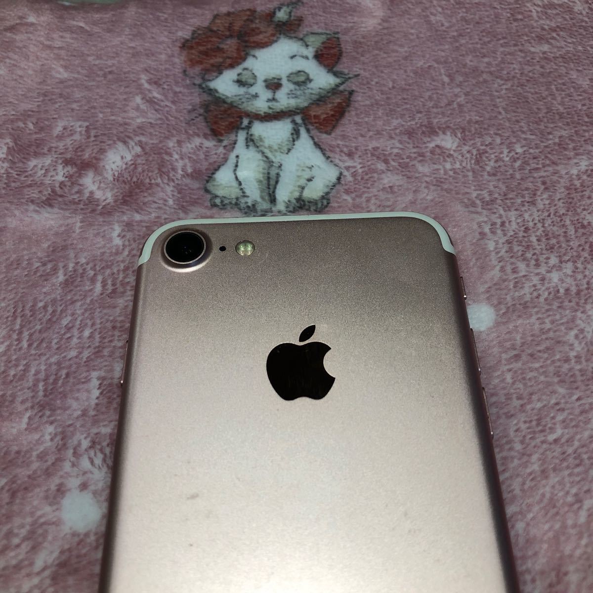 人気，お買い得】 1円〜 SIMフリー iPhone7 2台セット シルバーと