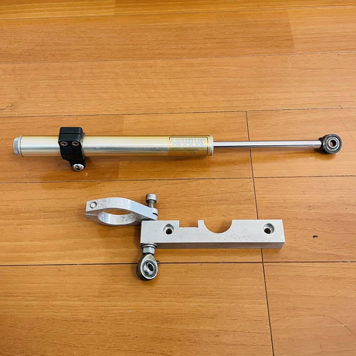 YSS ステアリングダンパー 振り分ける EGI88 75mm