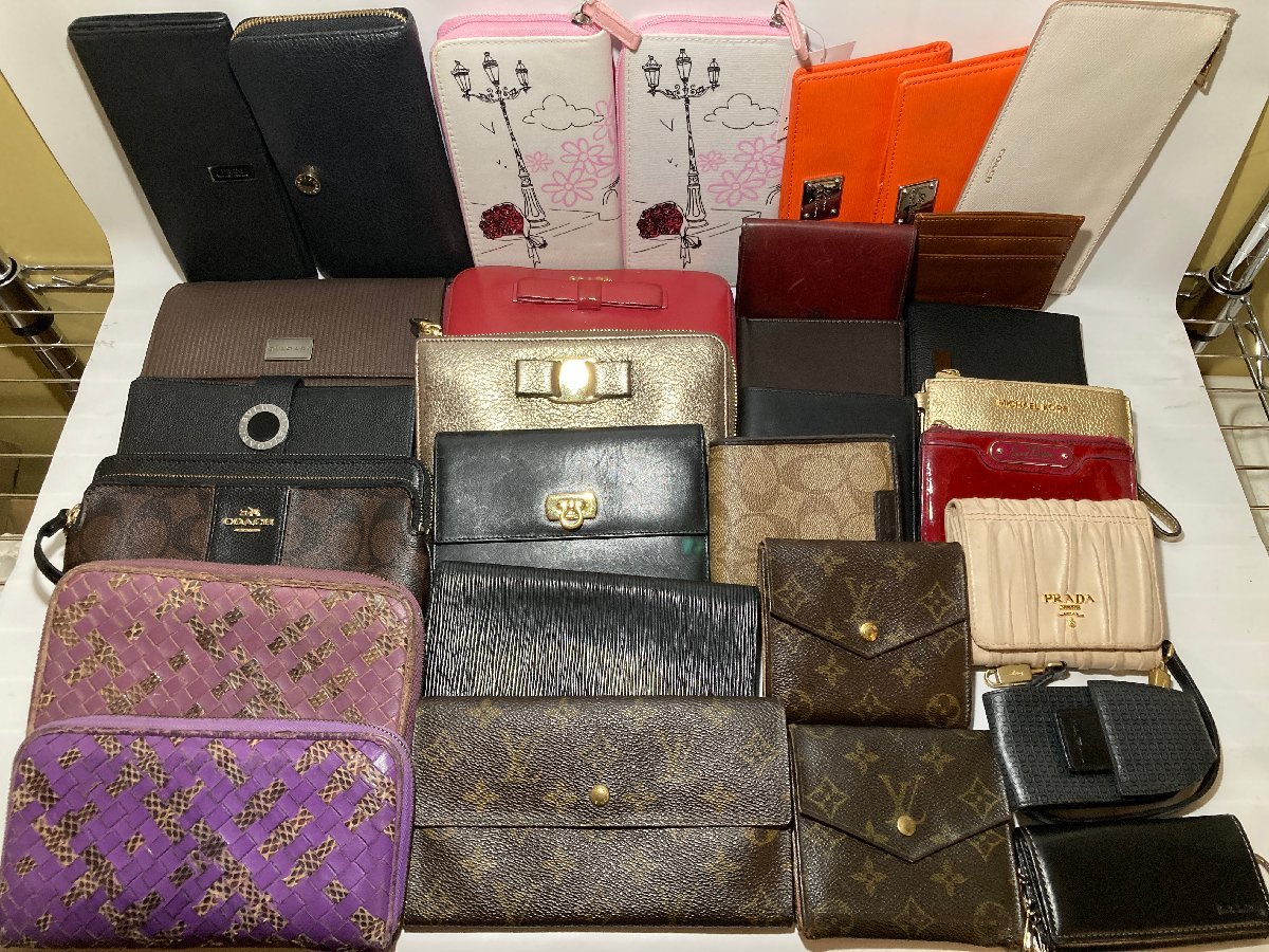 ルイヴィトン ボッテガ コーチなど財布まとめ売り